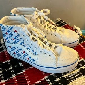 I ❤️ my vans high top sneakers